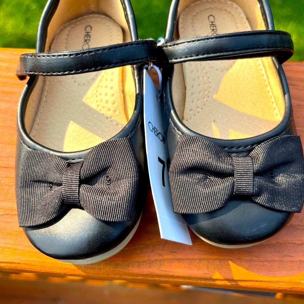 NEW….Little Girl Black Shoes